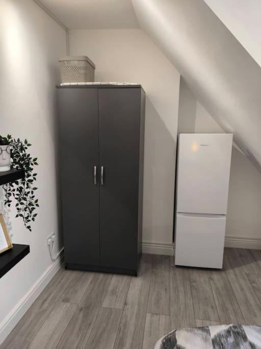 לונדון Studio Style Room, Near Tooting Broadway Station מראה חיצוני תמונה