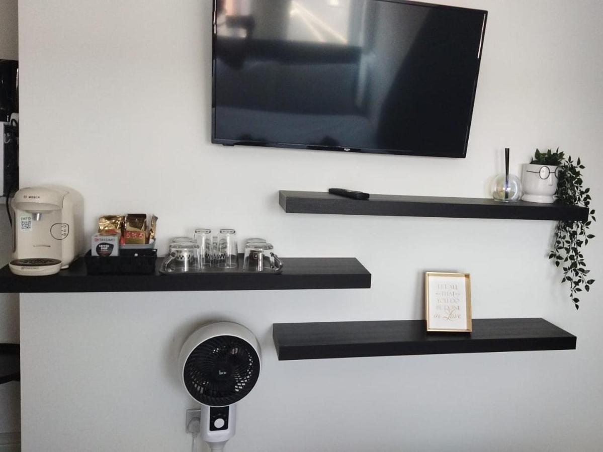 לונדון Studio Style Room, Near Tooting Broadway Station מראה חיצוני תמונה